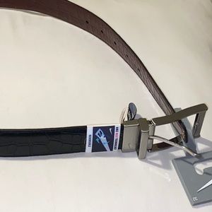 NWT Nike Reversible Belt